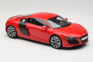 Audi R8 Red Kyosho 1:18 09213R Diecast — photo 6 of 8
