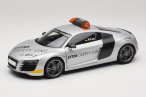Audi R8 Safety Car 24 Hours of Le Mans 2008 Kyosho 1:18 09214DTM Diecast