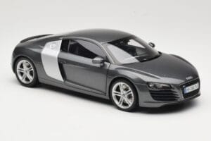 Audi R8 Type 42 4.2 Daytona Grey Kyosho 1:18 5010618425 Diecast — photo 6 of 8