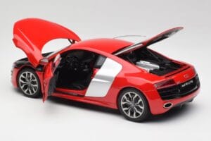 Audi R8 V10 Brilliant Red Kyosho 1:18 09216RR Diecast — photo 5 of 8