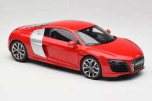 Audi R8 V10 Brilliant Red Kyosho 1:18 09216RR Diecast — photo 6 of 8