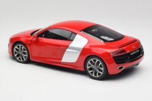 Audi R8 V10 Brilliant Red Kyosho 1:18 09216RR Diecast — photo 7 of 8