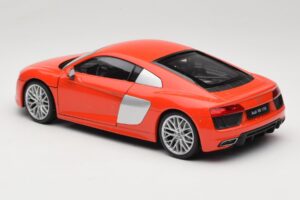 Audi R8 V10 Red Welly 1:18 18052W Diecast — photo 7 of 8