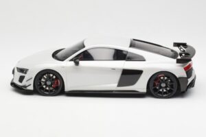 Audi R8 V10 GT RWD Grey GT Spirit 1:18 GT461 Resin — photo 3 of 6