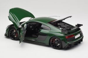 Audi R8 4S V10 Performance Green Kengfai 1:18 VAKF-0358 Diecast — photo 5 of 8