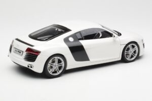 Audi R8 Type 42 White Kyosho 1:18 09213W Diecast — photo 3 of 8