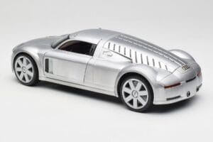 Audi Rosemeyer Silver Maisto 1:18 20000001438 Diecast — photo 7 of 8