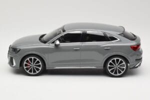 Audi RS Q3 F3 Sportback Grey Minichamps 1:18 155018100 Diecast — photo 3 of 6