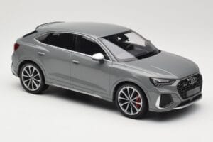 Audi RS Q3 F3 Sportback Grey Minichamps 1:18 155018100 Diecast — photo 4 of 6