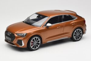 Audi RS Q3 Sportback 8U Brown Metallic Minichamps 1:18 155018104 Diecast