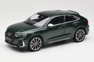 Audi RS Q3 Sportback 8U Green Metallic Minichamps 1:18 155018102 Diecast