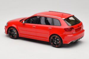 Audi RS3 8P Sportback Red DNA 1:18 DNA000056 Resin — photo 5 of 6