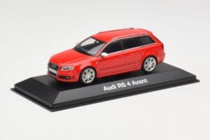 Audi RS4 B7 Avant Red Minichamps 1:43 5010509213 Diecast — photo 2 of 4