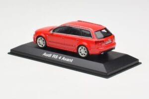 Audi RS4 B7 Avant Red Minichamps 1:43 5010509213 Diecast — photo 3 of 4