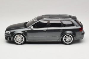 Audi RS4 B7 Grey Otto 1:18 OT721 Resin — photo 3 of 6