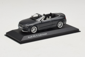 Audi RS5 B8 Cabriolet Daytona Gray Minichamps 1:43 5011215323 Diecast — photo 2 of 4