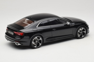 Audi RS5 B9 Coupe Black GT Spirit 1:18 GT751 Resin — photo 2 of 6