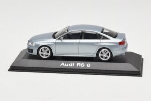 Audi RS6 C6 Monza Silver Minichamps 1:43 5010810113 Diecast