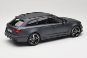 Audi RS6 C7 Avant Matt Grey Minichamps 1:18 110012012 Diecast — photo 3 of 8