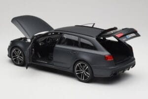 Audi RS6 C7 Avant Matt Grey Minichamps 1:18 110012012 Diecast — photo 5 of 8