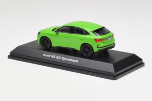 Audi RSQ3 F3 Sportback Green Minichamps 1:43 5012013631 Diecast — photo 3 of 4