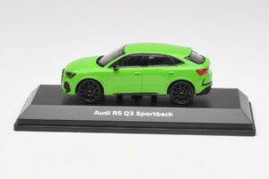 Audi RSQ3 F3 Sportback Green Minichamps 1:43 5012013631 Diecast