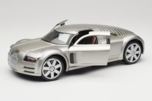 Audi Rosemeyer Silver Maisto 1:18 31625 Diecast — photo 2 of 8