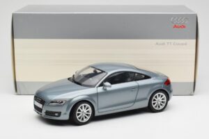 Audi TT 8J Condor Grey Minichamps 1:18 5010500415 Diecast — photo 8 of 8