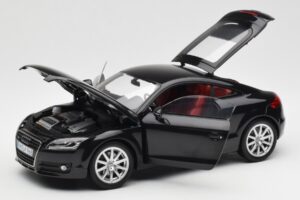 Audi TT 8J Phantom Black Minichamps 1:18 5010500425 Diecast — photo 2 of 8