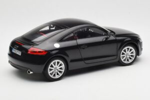 Audi TT 8J Phantom Black Minichamps 1:18 5010500425 Diecast — photo 3 of 8