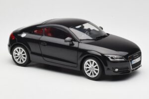 Audi TT 8J Phantom Black Minichamps 1:18 5010500425 Diecast — photo 6 of 8