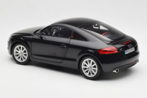 Audi TT 8J Phantom Black Minichamps 1:18 5010500425 Diecast — photo 7 of 8