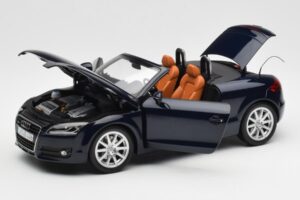 Audi TT 8J Roadster Deep Sea Blue Minichamps 1:18 5010500525 Diecast — photo 2 of 8