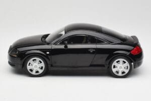 Audi TT 8N Black Minichamps 1:18 155017021 Diecast — photo 3 of 6