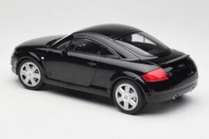 Audi TT 8N Black Minichamps 1:18 155017021 Diecast — photo 5 of 6