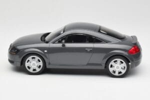Audi TT 8N Coupe Grey Metallic Minichamps 1:18 155017020 Diecast — photo 3 of 6