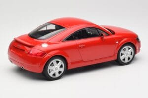 Audi TT 8N Red Minichamps 1:18 155017022 Diecast — photo 2 of 6