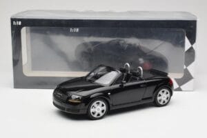 Audi TT 8N Roadster Black Metallic Minichamps 1:18 155017030 Diecast — photo 6 of 6