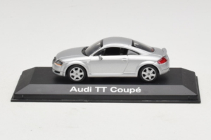 Audi TT 8N Silver Minichamps 1:43 5019800423 Diecast