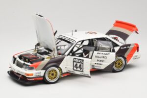 Audi V8 Quattro DTM #44 Team AZR F. Jelinski 1991 Minichamps 1:18 100911044 Diecast — photo 2 of 8
