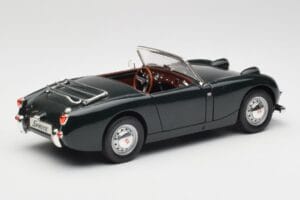 Austin-Healey Sprite Leaf Green Revell 1:18 08837 Diecast — photo 3 of 8