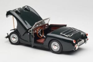 Austin-Healey Sprite Leaf Green Revell 1:18 08837 Diecast — photo 5 of 8