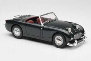 Austin-Healey Sprite Leaf Green Revell 1:18 08837 Diecast — photo 6 of 8