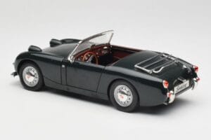Austin-Healey Sprite Leaf Green Revell 1:18 08837 Diecast — photo 7 of 8