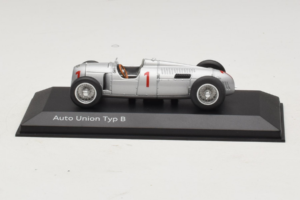 Auto Union Typ B #1 Silver Minichamps 1:43 5031300313 Diecast