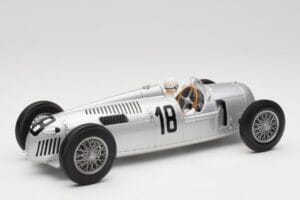 Auto Union Typ C #18 B. Rosemeyer Internationales Eifelrennen Nürburgring Winner 1936 Minichamps 1:18 155361018 Diecast — photo 2 of 6