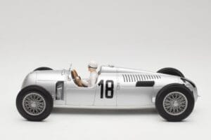 Auto Union Typ C #18 B. Rosemeyer Internationales Eifelrennen Nürburgring Winner 1936 Minichamps 1:18 155361018 Diecast — photo 3 of 6