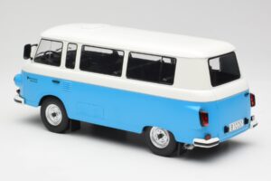 Barkas B1000 Blue & White MCG 1:18 MCG18007 Diecast — photo 4 of 6
