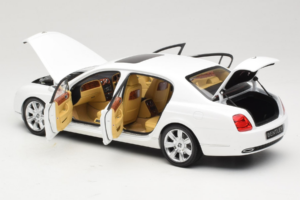 Bentley Continental Flying Spur White Minichamps 1:18 100139461 Diecast — photo 5 of 8