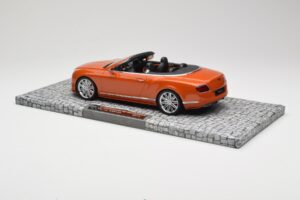 Bentley Continental GT Speed Convertible Orange Metallic Minichamps 1:18 107139430 Diecast — photo 5 of 6